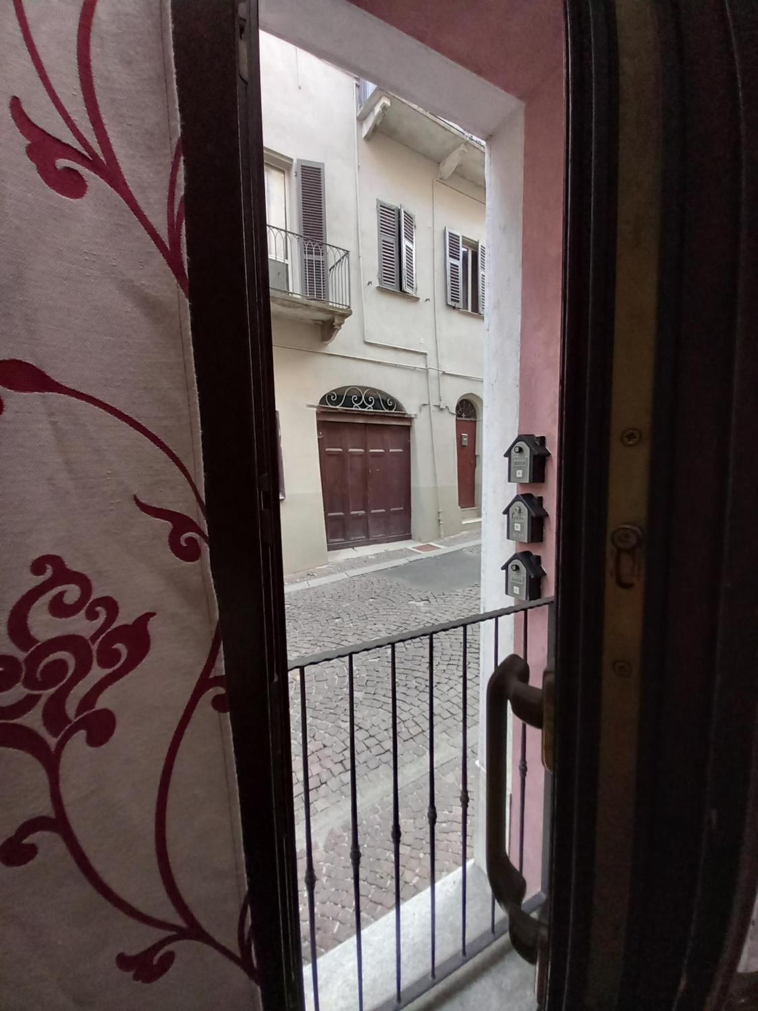 Sam'S Getaway Apartment Mondovi Bagian luar foto