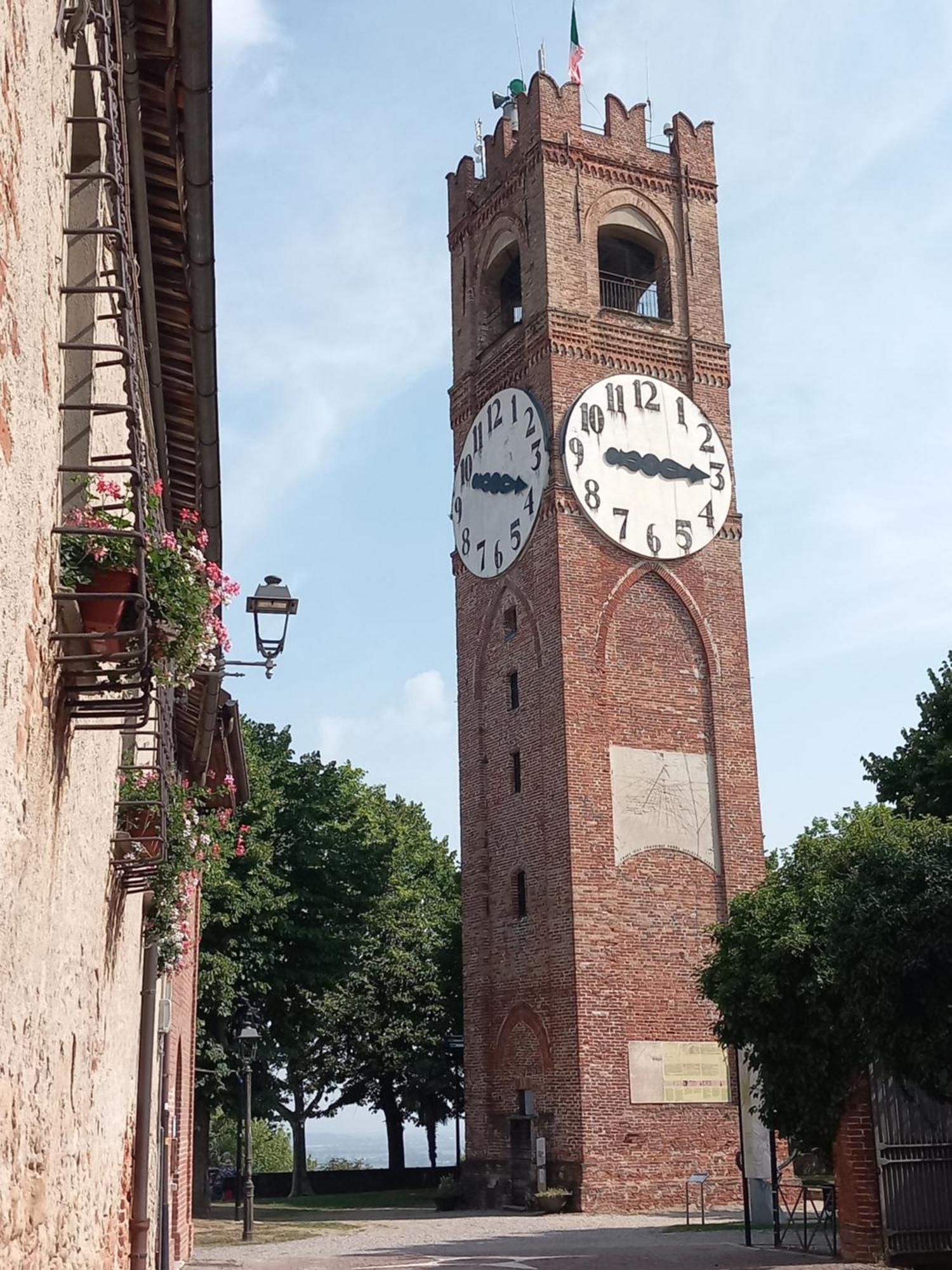 Sam'S Getaway Apartment Mondovi Bagian luar foto