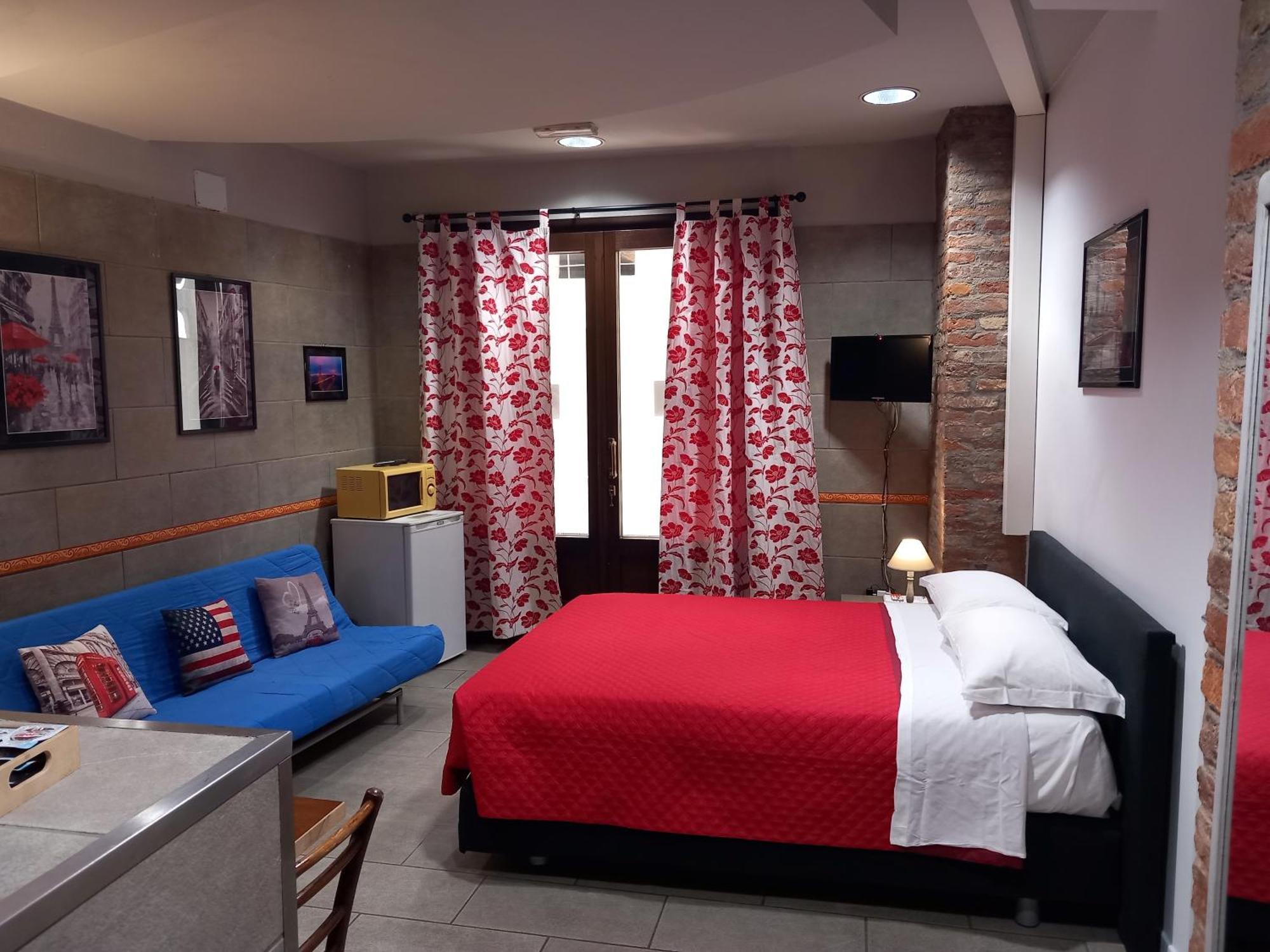 Sam'S Getaway Apartment Mondovi Bagian luar foto