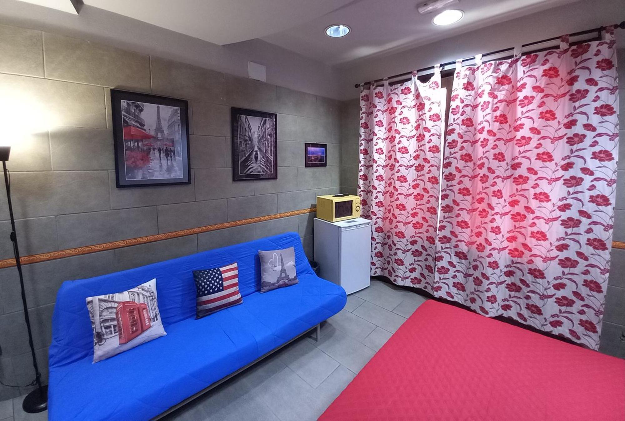 Sam'S Getaway Apartment Mondovi Bagian luar foto